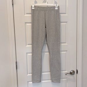 LN. Good American leggings